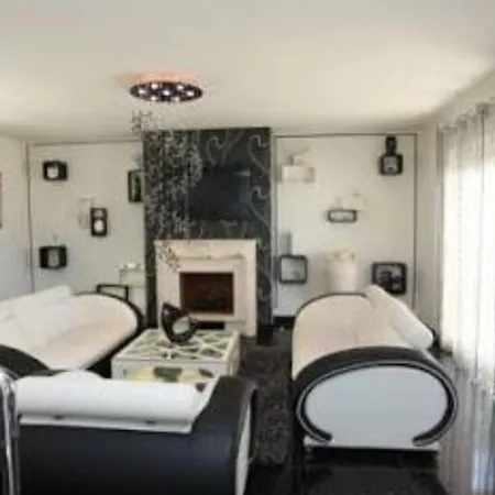 Luxury Karla Next To On Island Brac Villa *