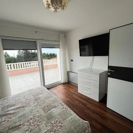 Luxury Karla Next To On Island Brac Villa *