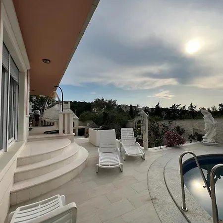 Luxury Karla Next To On Island Brac Villa