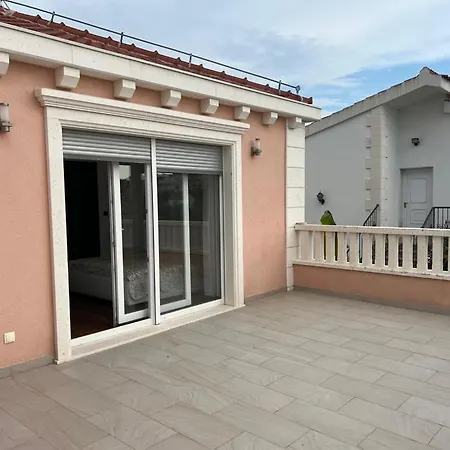 Villa Luxury Karla Next To On Island Brac Supetar
