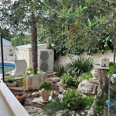 Villa Luxury Karla Next To On Island Brac Supetar